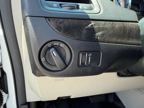 Used 2013 RAM C/V Tradesman FWD image 35