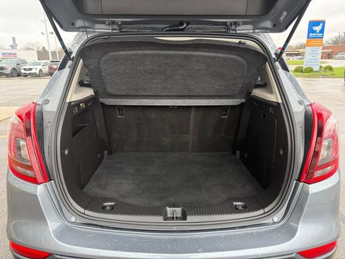 Used 2019 Buick Encore Preferred image 17