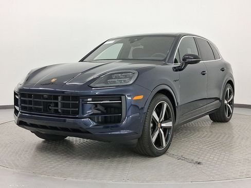 New 2026 Porsche Cayenne E-Hybrid image 1