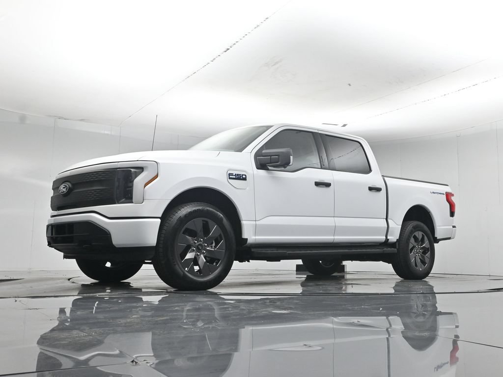Certified 2024 Ford F150 Lightning XLT AWD/4WD image 48