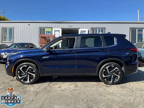 Used 2024 Mitsubishi Outlander SE image 5