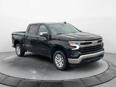 New 2025 Chevrolet Silverado 1500 LT