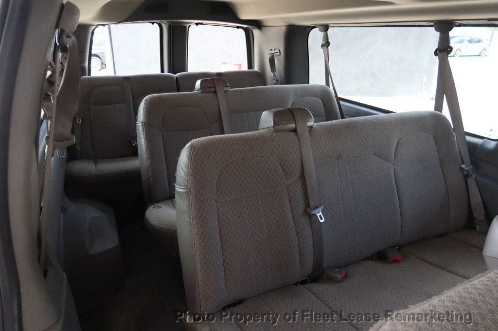 Used 2016 Chevrolet Express 3500 LT w/ LT Preferred Equipment Group RWD image 18