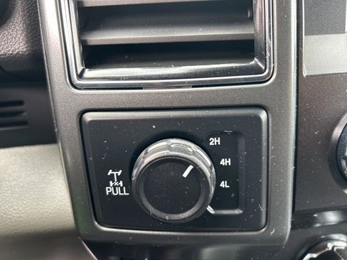 Used 2022 Ford F350 XLT w/ XLT Premium Package image 23