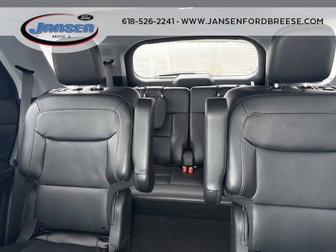 Used 2021 Ford Explorer Limited w/ Equipment Group 301A image 12