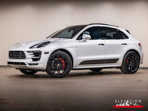 Used 2017 Porsche Macan GTS image 1