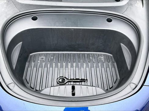 Used 2022 Tesla Model 3 Long Range image 32