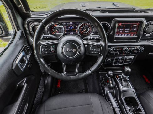 Used 2022 Jeep Wrangler Unlimited Sport AWD/4WD image 28