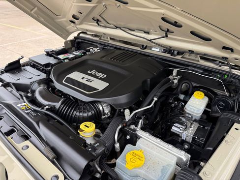 Used 2018 Jeep Wrangler Unlimited Sport S AWD/4WD image 33