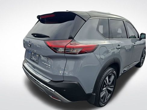 Used 2023 Nissan Rogue Platinum w/ Platinum Premium Package image 13