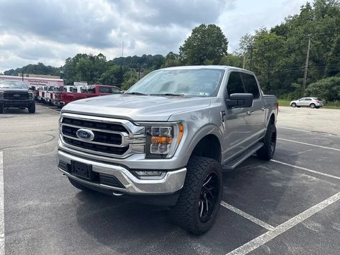 Used 2021 Ford F150 XLT w/ Equipment Group 302A High AWD/4WD image 4