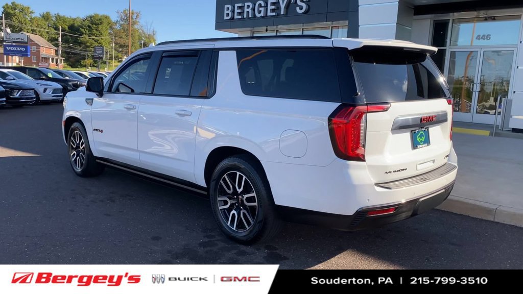 Used 2021 GMC Yukon XL AT4 w/ AT4 Premium Plus Package AWD/4WD image 9