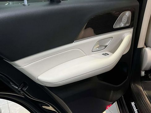 Certified 2024 Mercedes-Benz GLE 350 4MATIC image 11