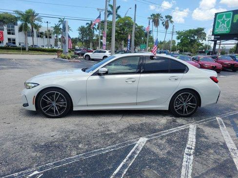 Used 2023 BMW 330i Sedan w/ M Sport Package RWD image 6