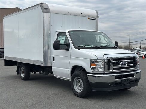 New 2024 Ford E-350 and Econoline 350 Super Duty w/ Power Windows & Locks Group image 41