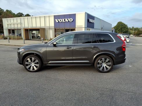 Used 2025 Volvo XC90 B6 Ultra w/ Protection Package Premier image 8