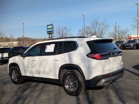 Certified 2025 GMC Acadia Elevation image 7