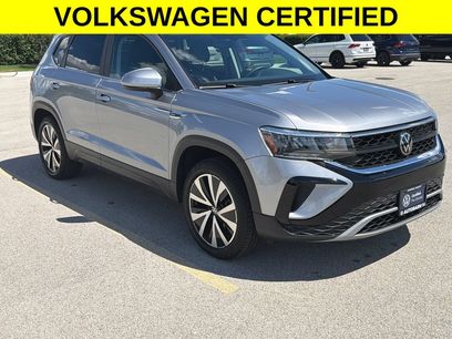 Certified 2023 Volkswagen Taos SE w/ Panoramic Sunroof Package