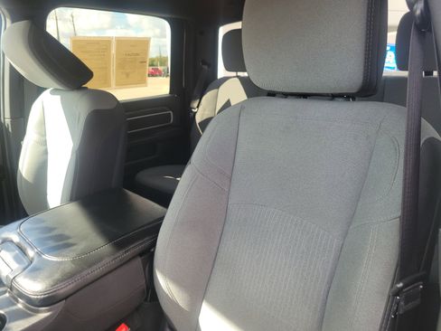 Used 2024 RAM 3500 Big Horn image 17