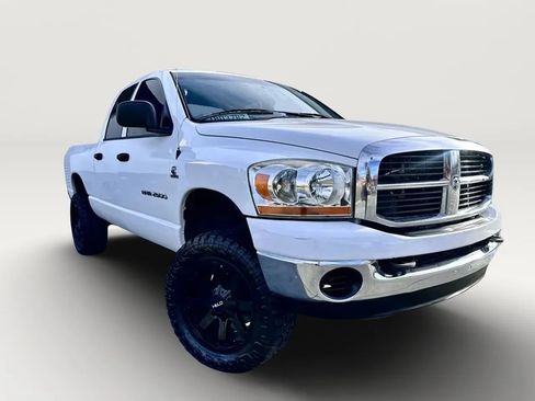Used 2006 Dodge Ram 2500 Truck SLT w/ Trailer Tow Group AWD/4WD image 14