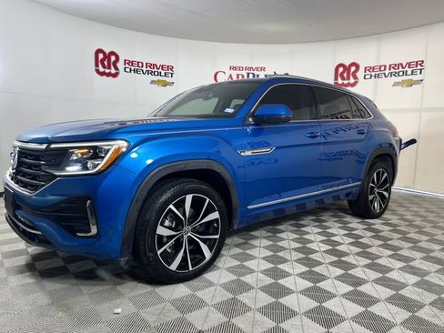Used 2024 Volkswagen Atlas Cross Sport SEL Premium R-Line AWD/4WD image 3