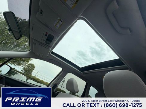 Used 2017 Subaru Forester 2.5i Premium w/ All-Weather Package AWD/4WD image 22