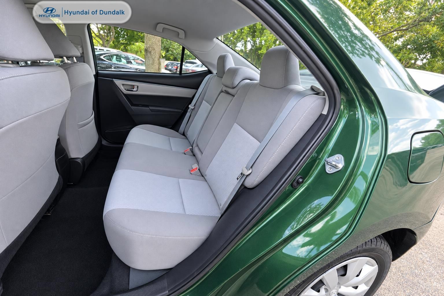 Used 2016 Toyota Corolla LE FWD image 6