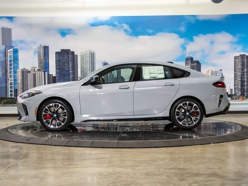 Used 2026 BMW M235i xDrive w/ M Sport Professional Package AWD/4WD image 6