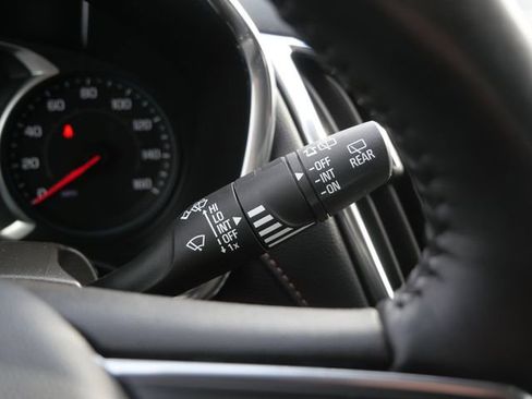 Used 2020 Chevrolet Equinox Premier image 26