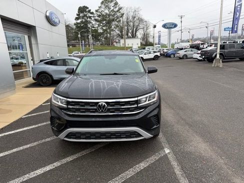 Used 2022 Volkswagen Atlas SE image 1