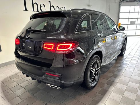 Used 2020 Mercedes-Benz GLC 300 4MATIC image 4