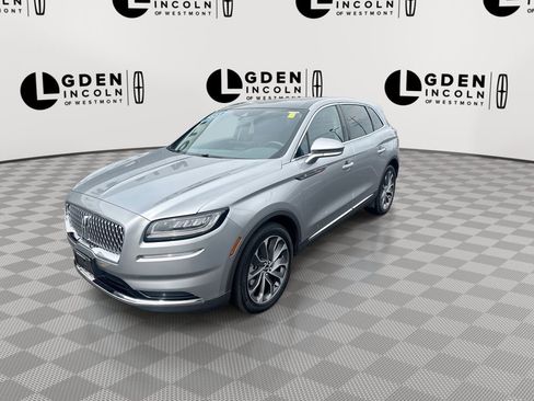 Used 2021 Lincoln Nautilus Reserve AWD/4WD image 4