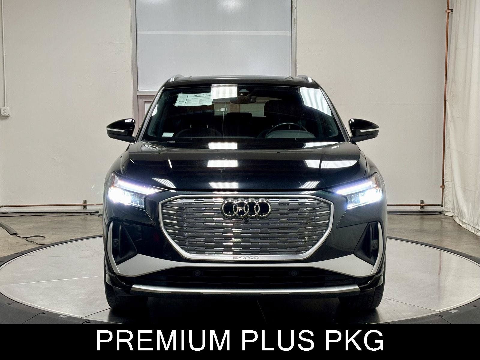 Used 2023 Audi Q4 e-tron Premium Plus AWD/4WD image 3