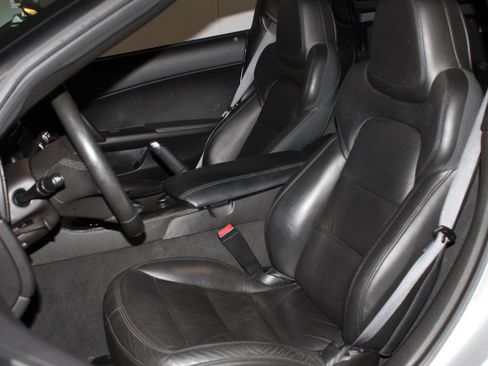 Used 2013 Chevrolet Corvette Grand Sport w/ 2LT Preferred Equipment Group RWD image 38
