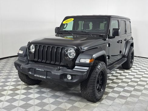 Used 2018 Jeep Wrangler Unlimited Sport S AWD/4WD image 10