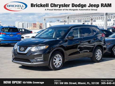 Used 2017 Nissan Rogue S image 1