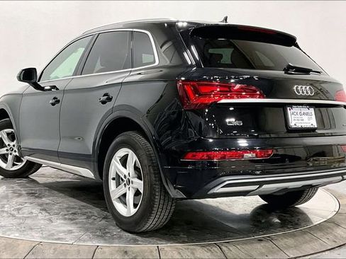 Certified 2023 Audi Q5 2.0T Premium w/ Convenience Package image 11