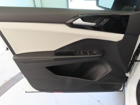 New 2026 Volkswagen Taos S FWD image 10