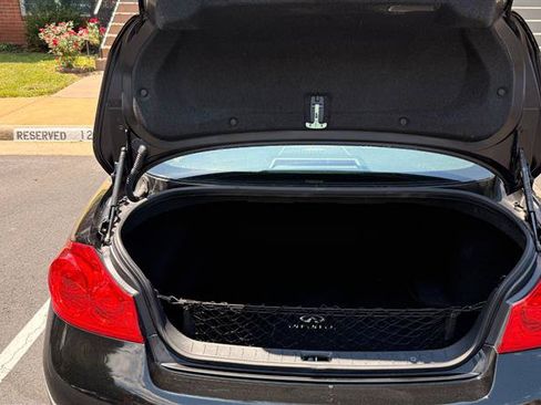 Used 2013 INFINITI G37 x Sedan w/ Premium Pkg AWD/4WD image 10