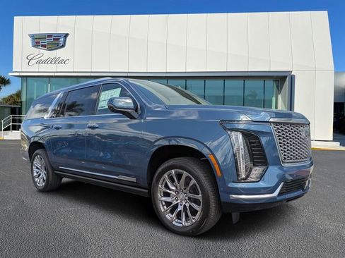 New 2026 Cadillac Escalade ESV Luxury w/ LPO, Radiant Package AWD/4WD image 1