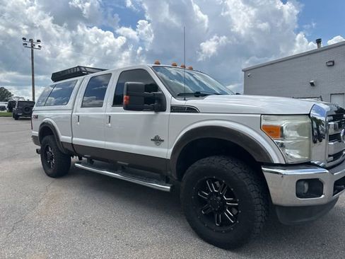 Used 2015 Ford F250 Lariat w/ Lariat Ultimate Package AWD/4WD image 7