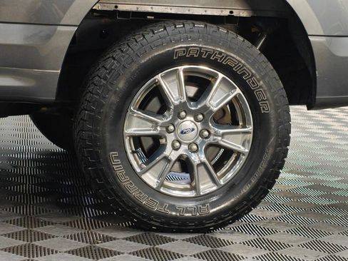 Used 2017 Ford F150 XLT w/ XTR Package AWD/4WD image 39