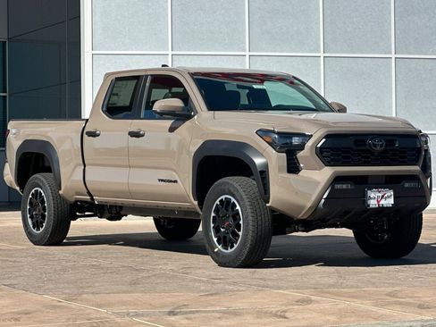 New 2026 Toyota Tacoma TRD Off-Road w/ TRD Off Road Premium Package AWD/4WD image 2