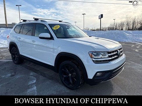 Used 2019 Volkswagen Atlas SE w/ Panoramic Sunroof Package image 7