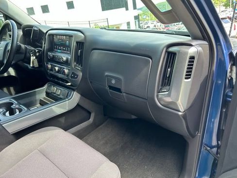 Used 2018 Chevrolet Silverado 1500 LT w/ All Star Edition AWD/4WD image 12