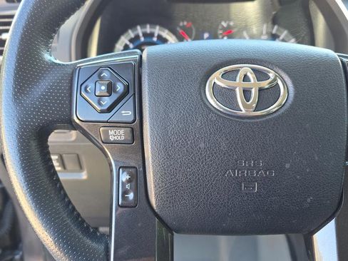 Used 2015 Toyota 4Runner Trail image 13