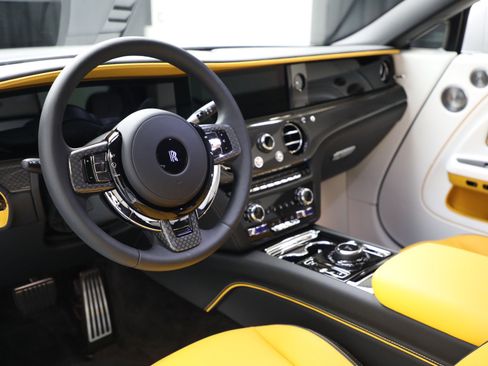 Certified 2025 Rolls-Royce Spectre Black Badge image 16