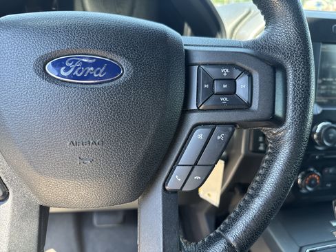 Used 2015 Ford F150 XLT w/ Equipment Group 301A Mid AWD/4WD image 19