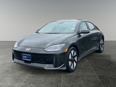 Certified 2024 Hyundai Ioniq 6 SE AWD/4WD image 4
