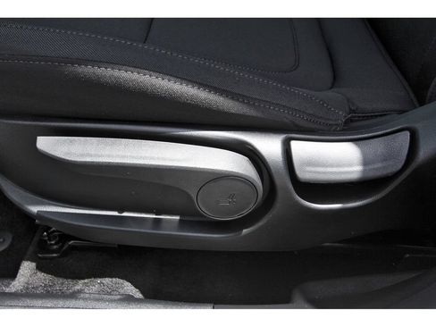 Certified 2026 Hyundai Tucson SE FWD image 30